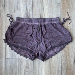 Sea Gypsies Purple Beach Wanderer Shorts